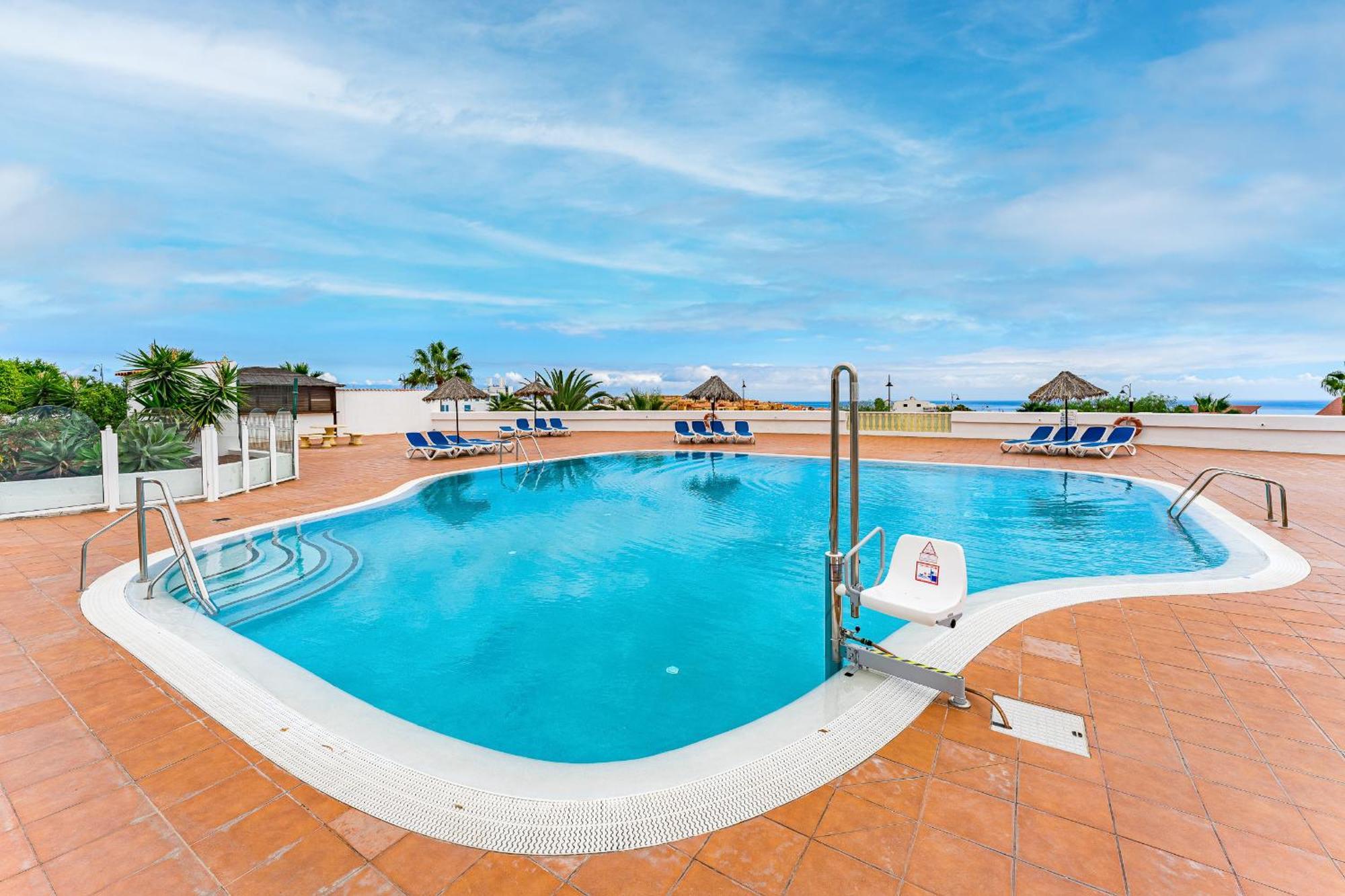 Apartment In Amarilla Golf 2 Bedrooms ซานมิเกลเดียโบนา ภายนอก รูปภาพ